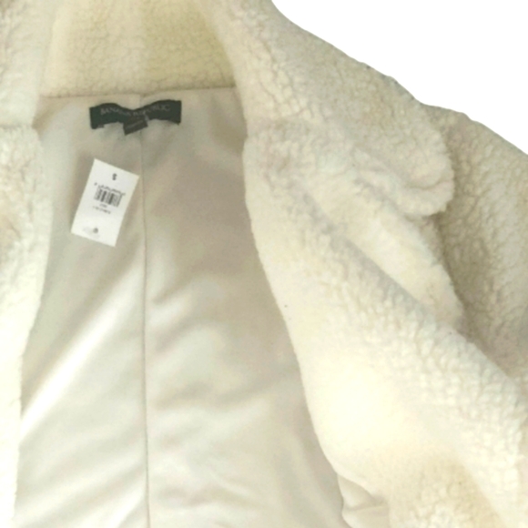NWT Banana Republic white jacket, size small sharpa style NWT - Picture 12 of 16